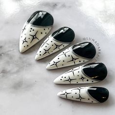 Welcome to LD Nails! 🖤 One set of 10 REUSABLE Press On Nails 🖤 🖤 Made to order in your shape & size 🖤 ✨ Starry French: Black witchy press on nails with white French tips and star details. Purchase INCLUDES an application kit! It consists of: 🖤 detailed application & removal instructions 🖤 a sealed and sanitary mani kit (100/180 file, buffer block, cuticle pusher) 🖤 2 alcohol pads 🖤 nail tabs or glue (glue is standard, request tabs in the personalization box if you prefer them!) *Only one kit is sent per order. Extra kits and kit contents can be picked up here 👉 https://www.etsy.com/ca/listing/817160463/application-kit-press-on-nails-gothic Est. 2020: LD Nails specializes in custom Gothic, Witchy and Alternative Press On Nails. I draw inspiration from what I love, so you’ll find he Nails With White French, Nails Witchy, Celestial Nails, White French Tips, French Press On Nails, Nails With White, Nails Press Ons, Country Nails, Art Deco Nails