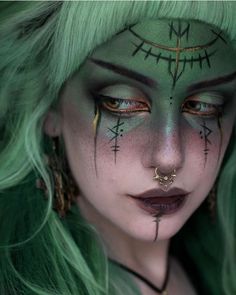 Pagan Makeup, Viking Makeup, How To Use Makeup, Drag Make-up, Teal Hair