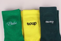 Looking for a special personalized or custom made gift for him or her, that is proven to put a smile their face? Look no further, our classic embroidered unisex socks can be personalised with your custom embroidered name or initials in any colour you like. Whether it is a gift or a personal treat, it is sure to make an impression.Made of high-quality cotton socks, the fabric is flexible. Suitable for sizes 35-42. They have moisture resistance and provide comfort through seamless toe design.toe d Different Font Styles, Anniversary Surprise, Creative Birthday Gifts, Personalized Socks, Creative Birthday, Custom Socks, Fashion Socks, Cotton Socks, Family Name