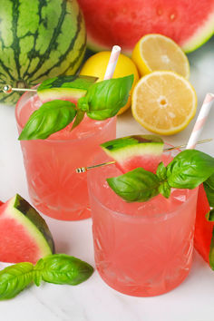 Looking for a refreshing summer cocktail? Try this Watermelon Basil Gin Smash recipe! It's a delicious mix of juicy watermelon, fresh basil, and gin that will keep you cool all season long. Perfect for backyard parties, brunch, or a relaxing evening. Learn how to make this vibrant cocktail at home in just a few easy steps! Gin Smash Recipe, Gin Smash, Watermelon Basil, Cocktail Gin, Backyard Parties, Relaxing Evening