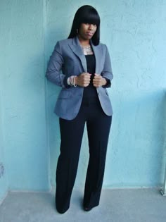 Corporate Lifestyle, Sienna Dress, Curves And Confidence, Spring Work Outfits, Look Plus Size, Professional Appearance, Gray Blazer, Vest Women