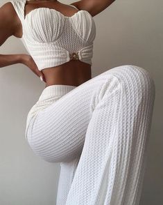 Casual Elegant Style, Ruched Crop Top, Summer Chic, Looks Chic, Trend Fashion, Chic Woman, Waist Pants, Lany, High Waisted Pants