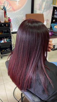 Burgundy Hair Colour For Indian Skin, Pelo Color Vino, Hidden Hair Color, Dark Red Hair Color, Hair Color Plum, Puffy Hair, Black Hair Balayage