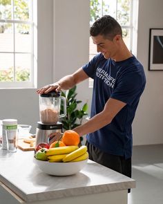 #cristianoronaldo #cr7 #herbalife Herbalife Wallpaper, Shake Bar, Herbalife Aloe, Herbalife Protein, Protein Shakes Recipes, Herbalife Recipes