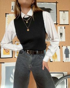 Look Office, Academia Outfits, Cool Things, Casual Winter Outfits, Business Casual Outfits, Looks Vintage, Women's Vest, Outfits Casuales, Modest Outfits