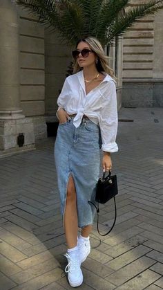 Midsize Outfits, Denim Skirt Outfits, Queen Fashion, Summer Dress Outfits, Brunch Outfit, Casual Summer Dresses, Work Fashion, Minimalist Outfit, Look Chic