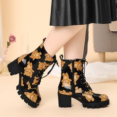 Make your sleek style floral print in these bold combat boots detailed with a front lace-up, side zip closure, and cute design. These Combat Boots Series are the right height to be cute and edgy but also comfortable enough. Floral print and bear patterns can be decorated with your casual appearance. Cute Printed Combat Boots, easy to go with all outfits, wear them with jeans, trousers, dresses, shorts, or denim. Good options for parties, sweet dating, shopping, festivals, banquets, office outfit Combat Boots Brown, Heel Combat Boots, Bear Patterns, Lace Up Block Heel, Buckle Ankle Boots, Womens Chunky Heels, Shoes Boots Ankle, Closed Toe Shoes, Office Outfit