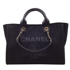 CHANEL Deauville AS3257 Black Tote Bag Handbag Shoulder Women Men UnisexBrand: ChanelGender: Men,WomenColor: BlackComes with: Box, Dust bag, PouchSize (HxWxD): 23cm x 32.5cm x 14.5cm / 9.05'' x 12.79'' x 5.7'' Chanel Deauville Tote Bag Outfit, Big Chanel Bag, Chanel Black Bag, Chanel Shopping Bag, Chanel Men, Chanel Art, Chanel Tote Bag, Dream Bags, Chanel Tote