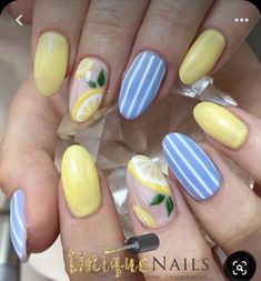 Lemon Nails, Spring Nail Designs, Summery Nails, Cute Gel Nails, Nails Spring, Nails Almond, Spring Nail, Yellow Nails, Manicure Y Pedicure