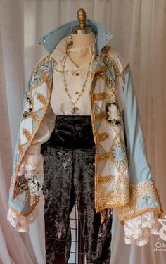 Prince Inspired Outfits, Ouji Fashion Male, Ren Faire Outfits, Prince Clothes, Outfit References, Fantasy Outfits, Clothing Reference, Character Design Ideas, Oc Inspo