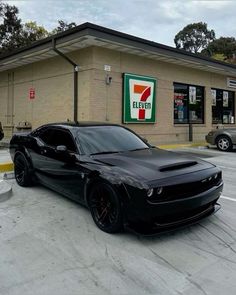 Matte Black Dodge Challenger, Challenger Aesthetic, Dodge Challenger Aesthetic, Srt Dodge Challenger, Cars Matte Black, Dodge Challenger Wallpapers, Cars Dodge Challenger, Black Dodge Challenger, Dodge Challenger Hellcat Black