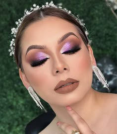 Make Up Morado, Makeup Lila, Carnival Makeup, Purple Eye Makeup, Pink Eye Makeup, Makeup Help, Purple Makeup, Neutral Makeup