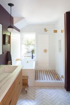 It should be surrounded by soft, luxurious curtains and a softer wall covering. A bathroom that is only the width of a bathtub will appear dated and tired. Shower With Bamboo Floor, Bamboo Floor Bathroom, Rectangular Bathroom Layout Floor Plans, Side By Side Shower And Tub, Small Natural Bathroom, Bamboo Bathroom Ideas, Bamboo Flooring Bathroom, Hawaiian Bathroom, Industrial Modern Bathroom