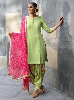 Green Chanderi Stitched Salwar Kameez Dupatta Green Dupatta Combination Suit, Suit Patiala, Meena Bazaar, Combination Dresses, Pink Dupatta, Light Green Dress, Suit Combinations