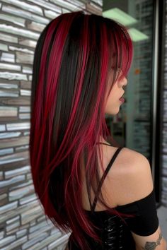 Good Hair Dye Ideas, Idea For Hair Color, Red Hair And Black Highlights, Blonde Roots Red Hair, Skunk Highlights Red, Black Hair W Red Highlights, Red Hair Designs, Haircolor Ideas 2020, Bright Red Highlights On Dark Hair