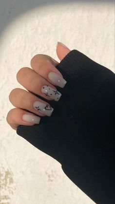 Wow Nails, Grunge Nails, Simple Gel Nails, Basic Nails, Simple Acrylic Nails, Casual Nails, Pretty Gel Nails, Black Nail Designs, Soft Nails