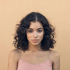 Haircuts For Frizzy Hair, Short Curly Haircuts, Curly Hair Cuts, Hair Photo, Short Curly Hair, Grunge Hair