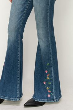 Details Style No. AT1027FLDE A perfect blend of feminine charm, comfort, and contemporary design. Highlights Super Stretchy Denim Comfort High Quality Material High Rise Regular Hem Dark Stone Wash Shape & fit Flare Regular Hem High rise Specifications: Front Rise: 10 1/2 inches Inseam: 33 inches Embroidery Pants Design, Embroidered Jeans Flowers, Embroidery Denim Jeans, Embroidered Flare Jeans, Pants Embroidery Ideas, Embroidery Designs On Jeans, Denim Embroidery Jeans, Embroided Pants, Embroided Clothes