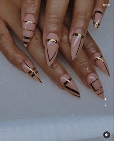 Designs For Short Nails, Sassy Nails, Nail Candy, Work Nails, Dope Nail Designs, Classy Acrylic Nails, Almond Nails Designs, Neutral Nails