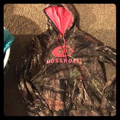 New Without Tags. Bought And Never Work Never Washed. I Love Offers, Send Me A Reasonable Offer And I Will Accept. Smoke Free, Pet Free Home. Same Day Shipping Happy Poshing! Pink Camo Hoodie, Hunting Hoodies, Real Tree Camo, Real Tree Camouflage, Camouflage Hoodie, Camo Hoodie, Real Tree, Realtree Camo, Hunting Clothes