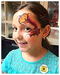 Fall Face Painting Ideas, Face Paint Unicorn, Dragon Faces, Halloween Face Paint Ideas, Paint Unicorn, Painting Eyes, Halloween Face Painting