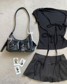 lewkin fit samo ondoh bow outfit polaroid bows on bows ⋆ ˚｡⋆౨ৎ˚ Outfit Accessorizing Ideas, Samo Ondoh Bag Outfit, Samo Ondoh Bag Aesthetic, Cute Skirt Outfits For School, Samo Ondoh Bag, Lewkin Outfit, Bows Aesthetic, Aespa Concert, Japan Fits