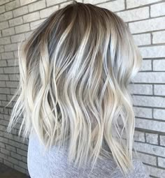 Rooty Blonde, Blonde Lob, Blond Ombre, Color Balayage, Ice Blonde, Balayage Blonde, Lob Hairstyle, Dark Blonde Hair