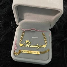 Material: Copper.Color: Gold.Necklcae Chain Length: 14",16",18",20",22".Earrings Diameter: 60mm/ 2.36".Process: Gold plated.Recipient: Woman, Mom, Wife, Girl Friend, Children, Family.Product Type: Personalized Jewelry.Gift Type: Set.Occasions: Valentine's Day, Mother's Day, Christmas, Birthday, etc.Jewelry Type: Name Necklace, Name Earrings.Brand: Silviax Jewelry. Birthday Gifts For Self, Necklace With Name On It, Name Chains, Gift Ideas Best Friend, Birthday Gift Ideas For Women, Jewelry Name, Heart Jewelry Set, Baby Crown, Woman Necklace