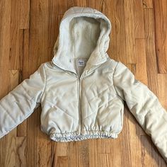 Brand New Condition S/M Princess Polly, Puffer, Jackets & Coats, Jackets For Women, Brand New, Cream, Women Shopping, Clothes, Color