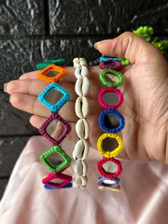 Navratri collection #navratri #hairband #handmadejewelry #bangles #navratricollection #navratrijewellery #fashion Mirror Ornaments For Navratri, Navratri Hair Band, Navratri Hairband, Navratri Bangles Handmade, Navratri Jewellery Handmade, Navratri Set, Navratri Diy, Navratri Bangles, Navratri Ornaments