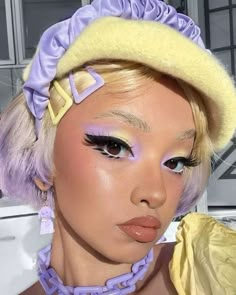 Brow Glue, Yellow Makeup, Cute Eye Makeup, Graphic Makeup, Purple Makeup, Cool Makeup Looks, Ethereal Makeup, Unique Makeup, Dope Makeup