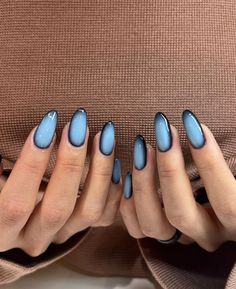 Aura nails are most noteworthy in 2023. Aura nails are a new nail trend. It is inspired by the mysterious energy field. Each of us is said to emanate our Cat Eye Dip Nails, Ongles Beiges, Nails Yellow, Nagel Tips, Smink Inspiration, Her Nails, Fire Nails, Funky Nails