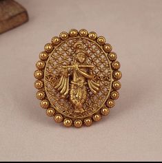 Krishna Ring, Gold Lockets, Gold Coin Jewelry, Indian Ring, Beautiful Gold Rings, Fancy Diamond Ring, Pure Gold Jewellery, Gold Earrings Models, Antique Jewellery Designs