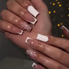 Simple Christmas Nails Square, Cristmass Nails 2024, December Nails, Festive Nail Art, Sweater Nails, Nail Forms, Xmas Nails, Christmas Nail Designs, Nailed It