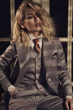 Dandy Look, Androgynous Fashion, Outfit Trends, Formal Outfit, Suit Fashion