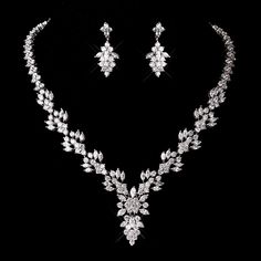 Intricate Silver CZ Marquise Stone Crystal Bridal Necklace Wedding Jewelry Set Statement Wedding Jewelry, Clear Necklace, Wedding Jewelry Set, Turquoise Jewelry Native American, Beautiful Bedroom, Bridal Fashion Jewelry, Silver Jewellery Sets, Wedding Bridal Jewellery, Necklace And Earring Set