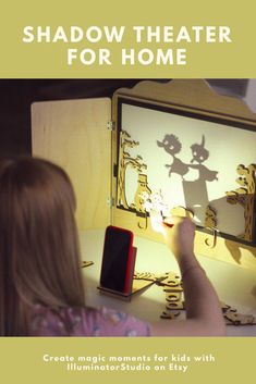 Shadow Puppet Theater, Shadow Theater, Chinese Screen, Shadow Shadow, Shadow Theatre, Easy Holidays Crafts, Magic For Kids, Christmas Gift For Kids