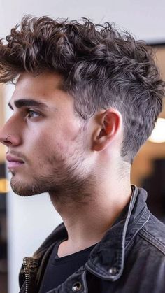 Taperfade Men Curly Hair, Fade With Long Hair On Top, Blowout Taper Fade, Taper Mohawk, Taper Fade Haircuts, Curly Hairstyles For Men, Fade Haircut Curly Hair, Fade Haircuts For Men