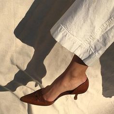 Moda Vintage, Mode Inspo, Style Chic, Nice Shoes, Minimalist Fashion, Spring Summer Fashion