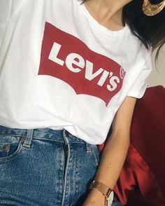 ★ Pinterest: Rosiegouldy ★ Más Fashion Gone Rouge, 90's Fashion, Mode Inspo, Outfits Casuales, 90s Fashion, Look Fashion, Levi's, Urban Outfitters