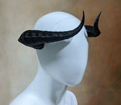 Succubus Horns, Womens Costumes, Fest Outfits, Fantasy Clothing