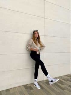 Leggings Outfit With Nike Socks, Comfy Outfits With Nike Blazers, Nike Blazer Mid 77 Leggings Outfit, Outfit Ideas With Nike Socks, How To Style Nike Blazers With Leggings, Legging And High Socks Outfit, Nike Socks With Blazers, Nike Blazer Leggings Outfit, Womens Outfits With Nike Blazers