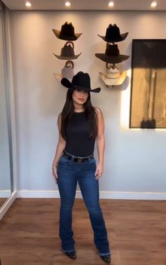 Corset Country Outfit, Cowgirl Style Outfits Party, Formal Western Outfits, Looks Cowgirl, Look Agro, Ranchero Outfits Women, Outfit Vaquera, Bota Western Look