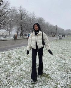 What To Wear On A First Date In Winter [2024]: 30+ Cozy Chic Winter First Date Outfit Ideas To Impress Sapporo Outfit Winter, Beijing Winter Outfit, Winter Fits London, Winter Sweden Outfit, Ivory Puffer Jacket Outfit, Boston Winter Outfits Cold Weather, Sweden Outfit Winter, Hokkaido Winter Outfit, Sapporo Winter Outfit