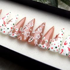 Brown Winter Nails, Nails Xmas, Xmas Candy, Christmas Tree Snowflake, Candy Christmas Tree, Nails Brown, 3d Flower Nails, Thoughtful Gifts For Her, Winter Wonderland Christmas