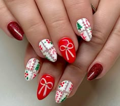 Photo Grid App, Christmas Nails, Photo Collage, Nail Ideas, You Nailed It, Nail Art, Nails, Art, Nail Arts