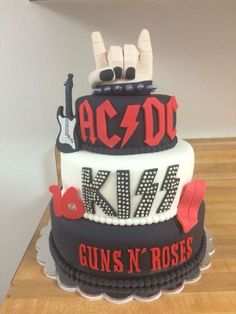 Music Cake Ideas, Music Birthday Cake, Festa Rock Roll, Rock And Roll Birthday Party, Ideas For Birthday Cake, Birthday Cake For Men, Cake For Men, Kiss Party, Rock And Roll Birthday