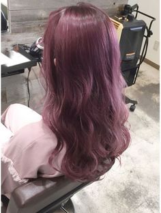 Grape Purple Hair, Hairstyles Purple, Purple Hair Color, Pink Purple Hair, Honey Balayage, Light Purple Hair, Plum Hair, Korean Hair Color, Dyed Hair Inspiration