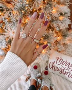 Festive Manicure, Matte Black Nails, 50 Christmas, Oval Nails