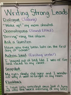 writing strong leads on a bulletin board